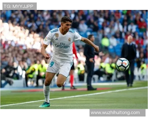 皇马官方确认阿什拉夫加盟，助力中场实力大增